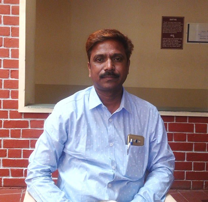 ಪಿ.ಎಚ್.ಸಿ.ಗಳಲ್ಲಿ ಆಯುರ್ವೇಧ ವೈದ್ಯರು ಕರ್ತವ್ಯ ನಿರ್ವಹಿಸಲು ಬಿಡುತ್ತಿಲ್ಲ: ಡಾ.ಸಂಗಮೇಶ್